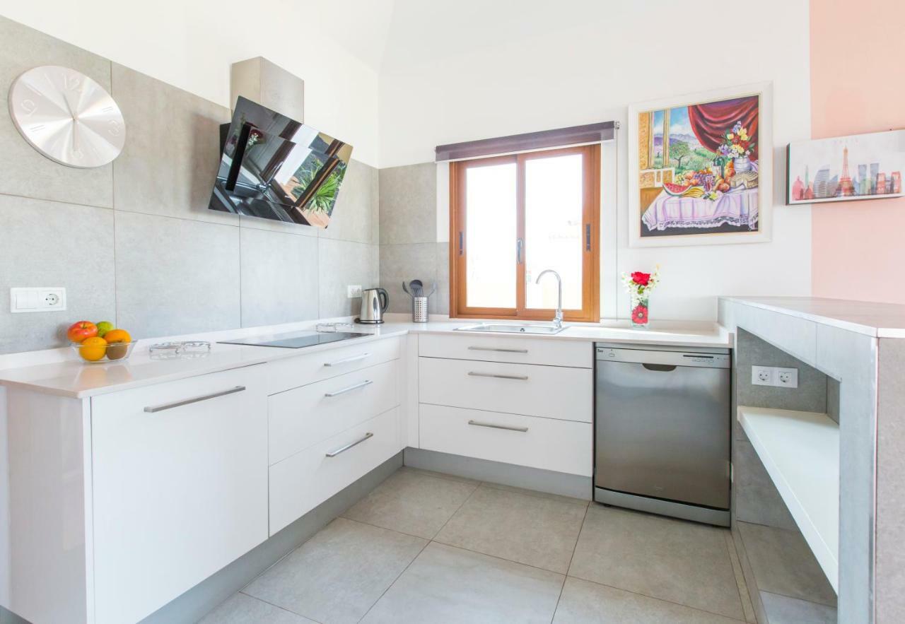 Villa Bella Lucia 3. Piscina Climatizada, Wifi, Bbq. Corralejo Exteriér fotografie